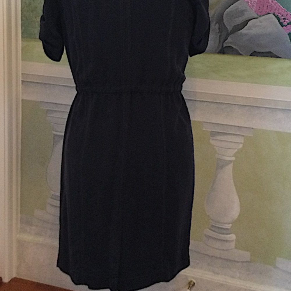 Dress - Picture 6 of 6